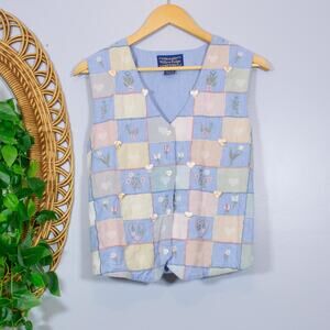 VTG Cottagecore Patchwork Vest Embroidered Hearts Floral Button | Light Spring